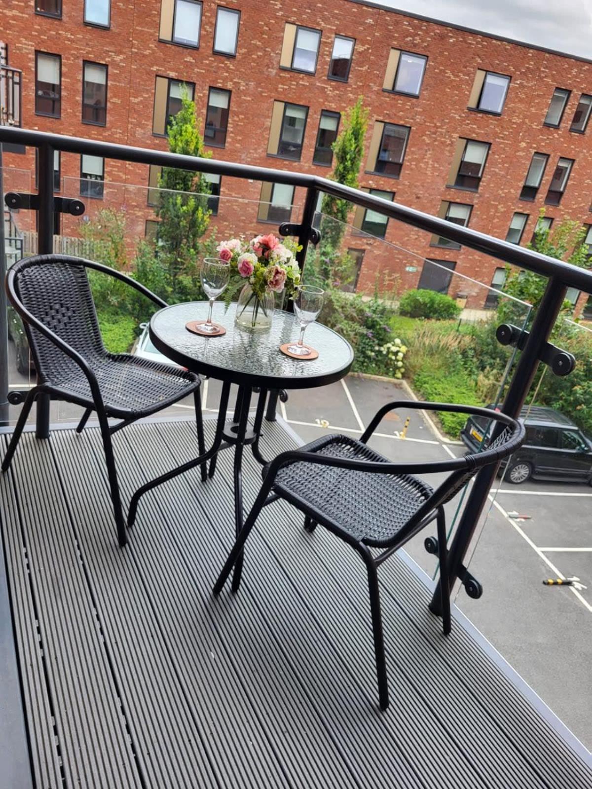Apartemen Stayzeni, Ouse Court Fantastic 2 Bed Flat *